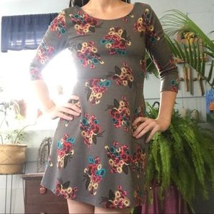 Gray floral 3/4 sleeve stretch circle skater dress